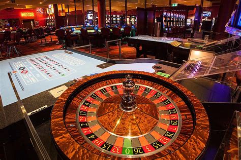 fantastik casino lobby
